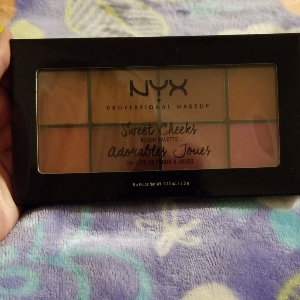 NYX Blush Palette